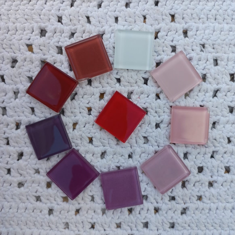 Kit rosa, pastilhas cristal 3x3cm - 5 cores em pctes. com 375g cada.