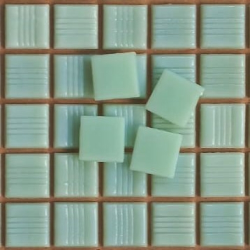 Pastilha de vidro 2x2 lisa, na cor verde claro , A41N com 225 pastilhas