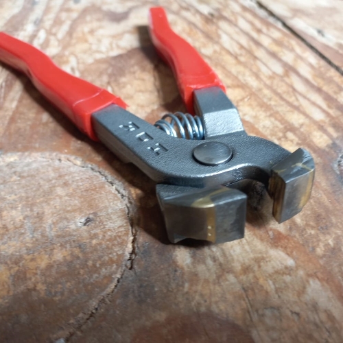 Alicate torquês bico reto 15 mm HDR