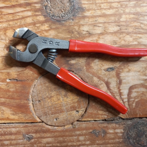 Alicate torquês bico reto 15 mm HDR