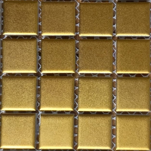 Pastilha porcelana 2,3x2,3  dourada fosca JHXP004 c/ 72 pastilhas