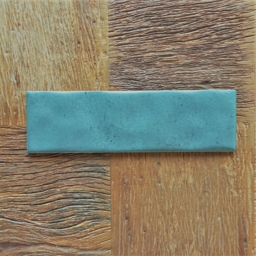 Cerâmica 7,5X25,0 cm, linha Aquarela, brilhante, com relevo, cor esmeralda, cód 0166, espessura 6mm