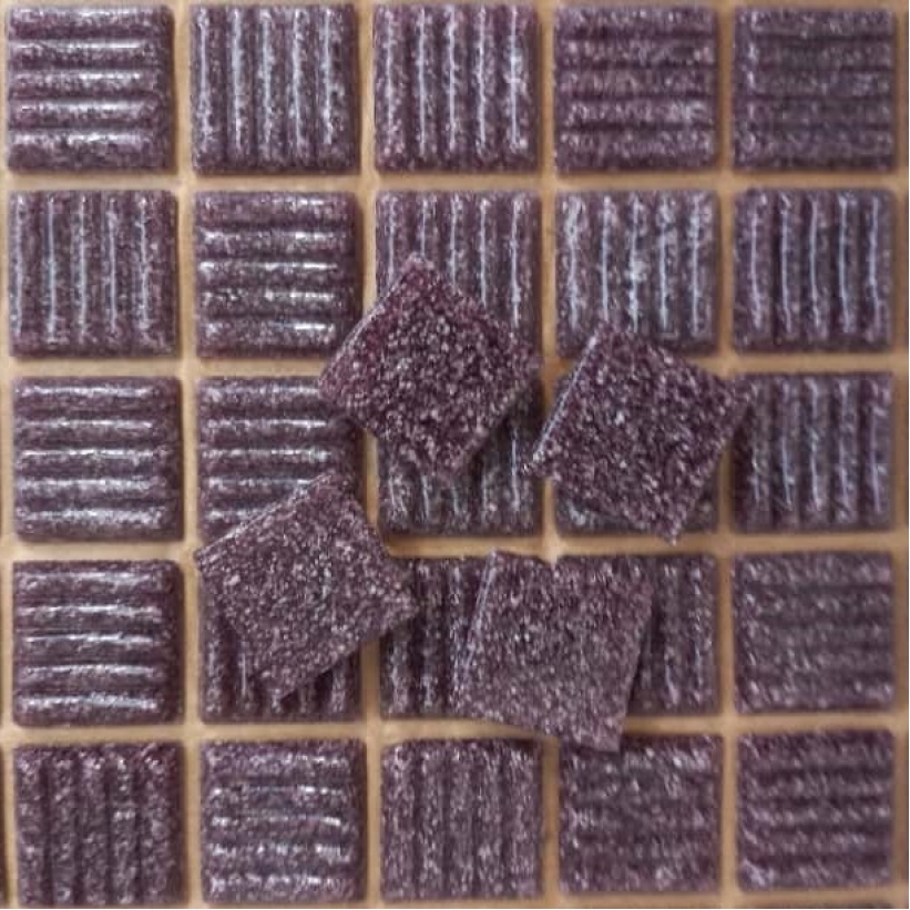 Pastilha de vidro 2x2 pigmentada roxa A56 c/ 225 pastilhas