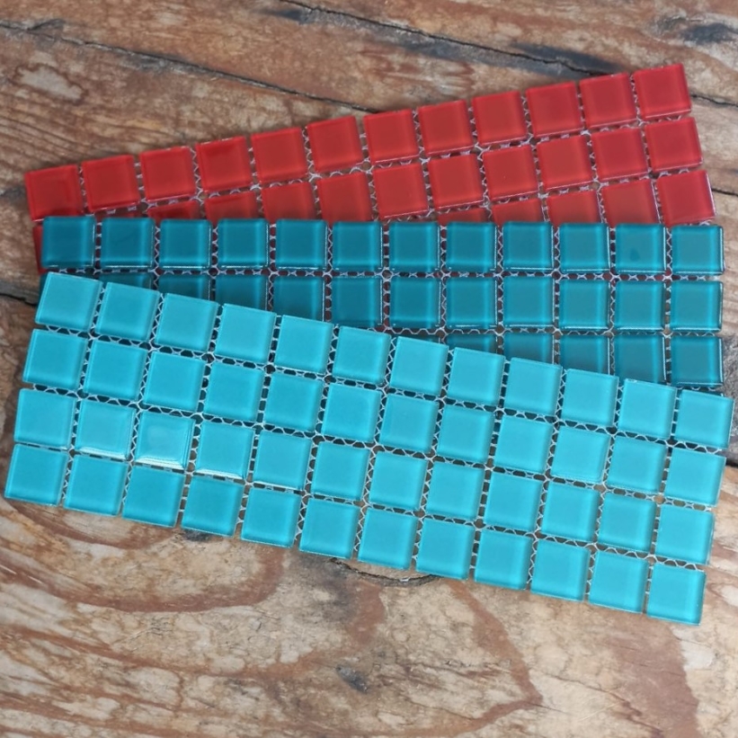 Kit  cristal D - pastilhas cristal 2,3x2,3 (3 cores) c/ 144 pastilhas - KTD