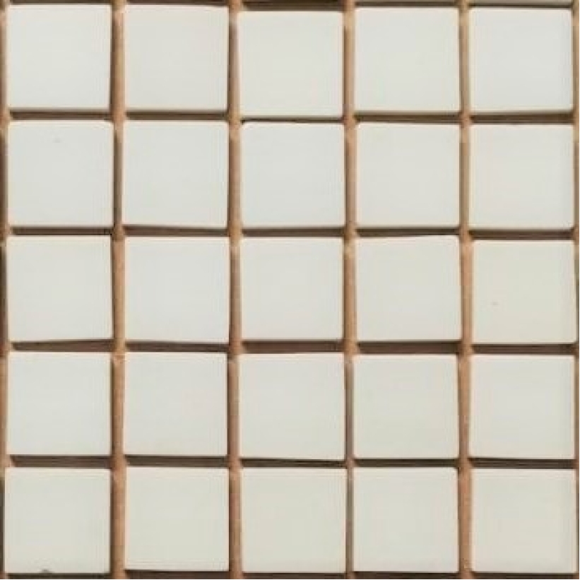 Pastilhas de porcelana 2X2, massa plena, branco off white, cód. MP010, cx com 1,21 m²