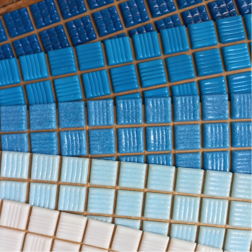 Kit  Ártico de pastilha de vidro 2x2 (5 cores) c/ 375 pastilhas - KT03