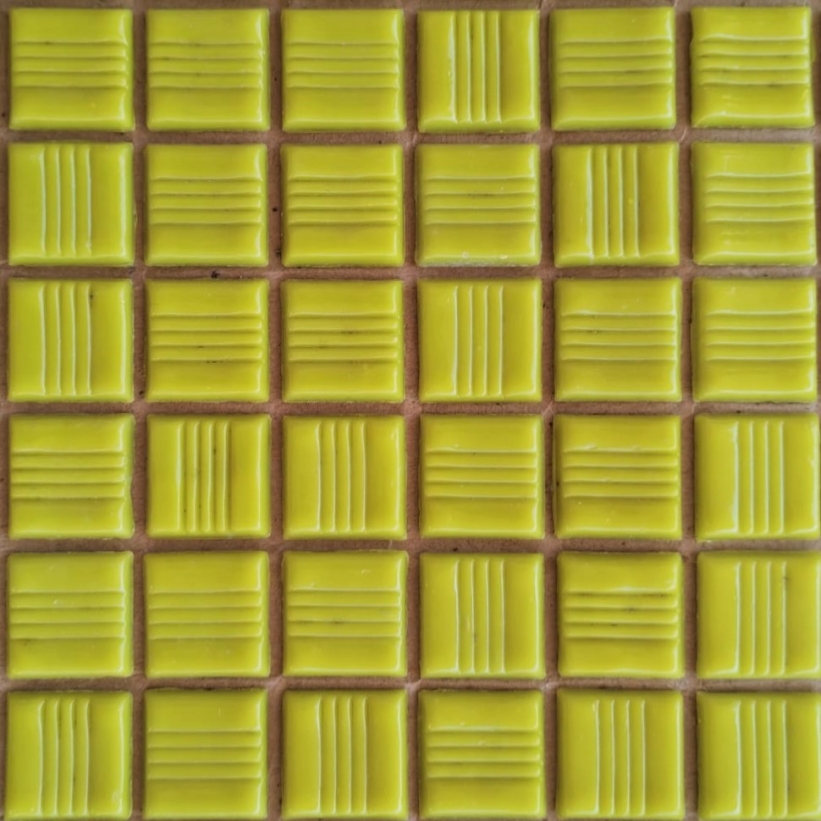 Pastilha de vidro 2x2 lisa amarelo cítrico WA93 c/ 225 pastilhas