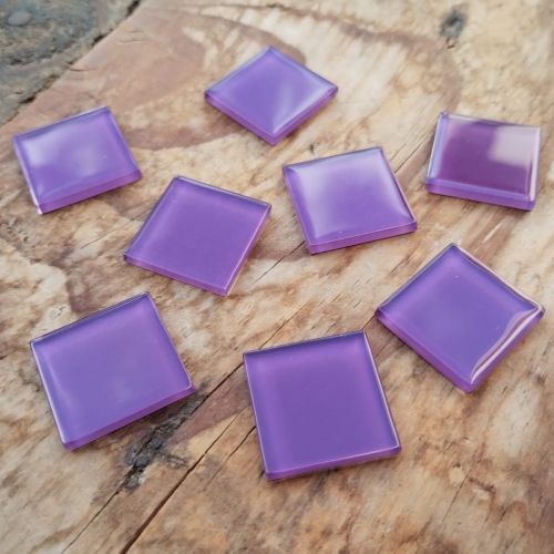 Pastilha cristal 2,3x2,3cm., roxo claro, cód. PC07, pcte. 550 g (aprox. 140 pastilhas)