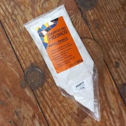 Rejunte Massa Pronta Premium (assenta e rejunta) - cor branco - bisnaga 500g - cód ARG01