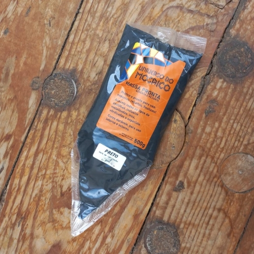 Rejunte Massa Pronta Premium (assenta e rejunta) - cor preto - bisnaga 500g - cód ARG07