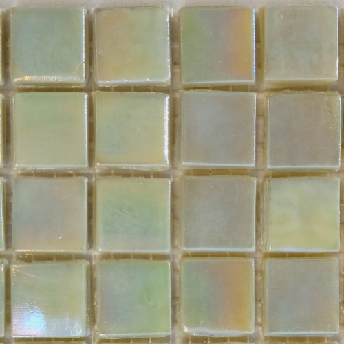 Pastilha Shine 1,5x1,5cm, amarelo claro cítrico com brilho iridescente, CSC010 c/ 108 pastilhas