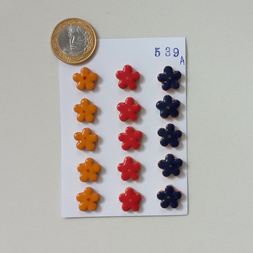 Aplique cerâmico florzinha  - 539A c/ 15 unidades