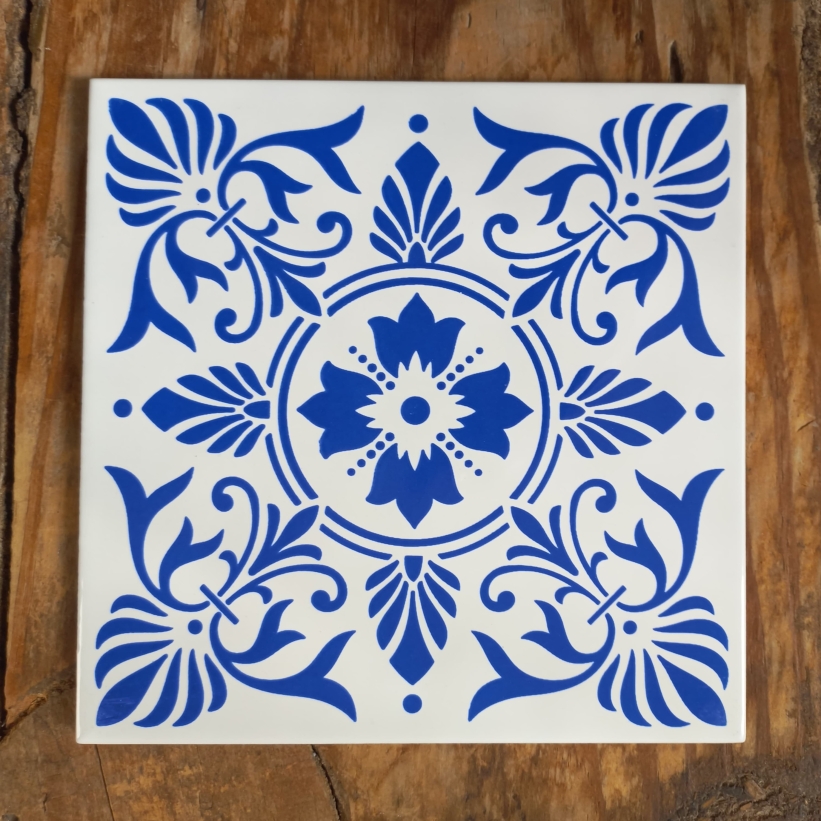 Azulejo Six decorado - cód. 037 - 15,4x15,4 cm, espessura 6mm.