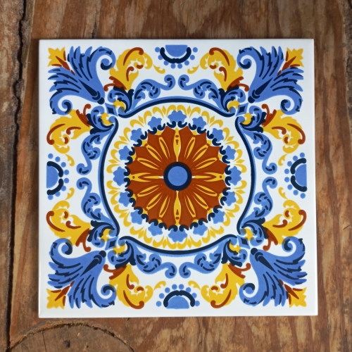 Azulejo Six decorado - cód. 066 - 15,4x15,4 cm, espessura 6mm.