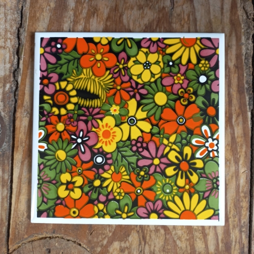 Azulejo Six decorado - cód. 152 - 15,4x15,4 cm, espessura 6mm.