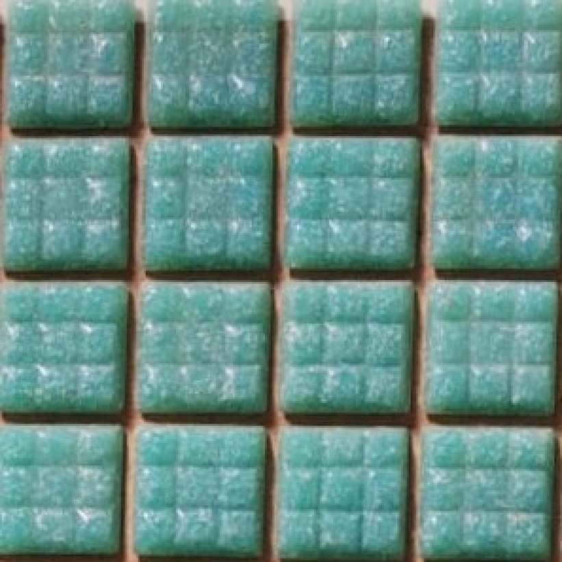 Pastilha de vidro 2x2 pigmentada, verde Caribe - cód. A42 c/ 225 pastilhas