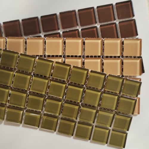 Kit Outono - pastilhas cristal 2,3x2,3 e 2,5x2,5 cm (3 cores) c/ 132 past. - esp. 4mm - KTO Kit Outono - pastilhas cristal 2,3x2,3 e 2,5x2,5 cm (3 cores) c/ 132 past. - esp. 4mm - KTO
