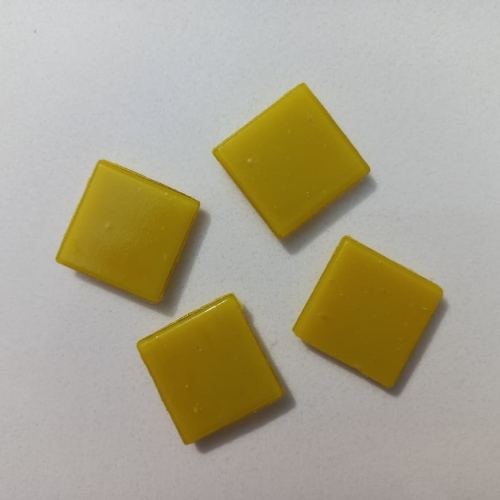 Pastilha de vidro 2x2 cm, lisa, amarelo mostarda - A94, com 225 pastilhas