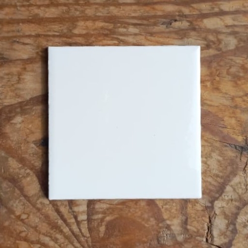 Cerâmica esmaltada 10x10 cm espessura 6 mm branco 1095