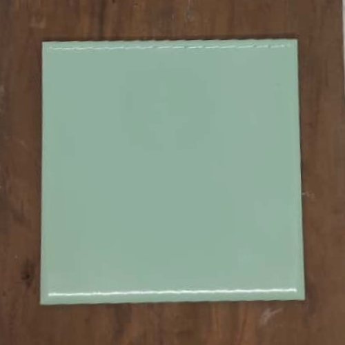 Azulejo Six, liso - 15,4x15,4 cm, esp.6mm - cor especial - cód.6010E - verde erva doce